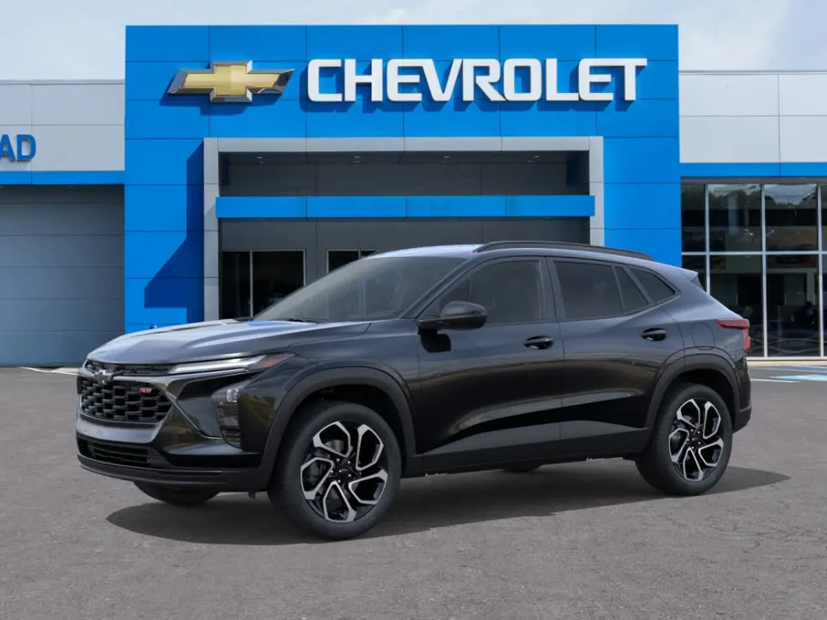 Is this 2026 Chevrolet Trax 2RS the right small SUV to compare?